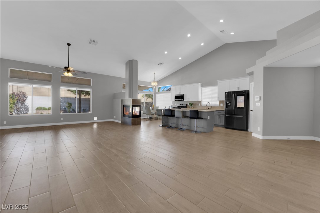 814 Singing Drum Drive Property Photo 7