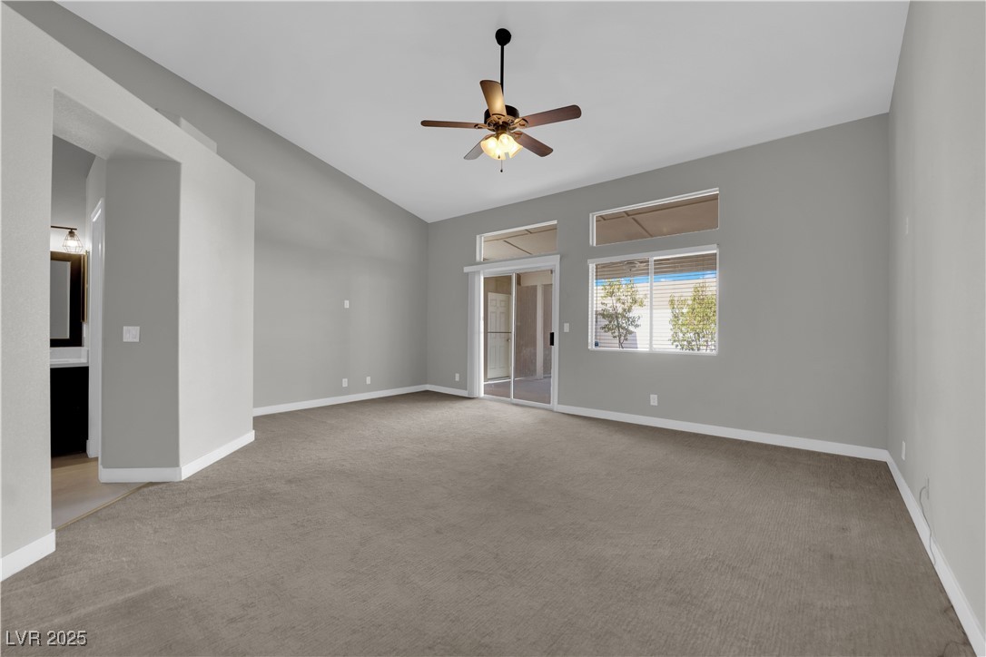 814 Singing Drum Drive Property Photo 24