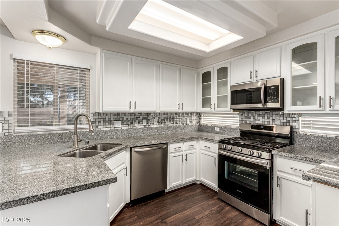 10103 Flagstaff Butte Avenue Property Photo 3