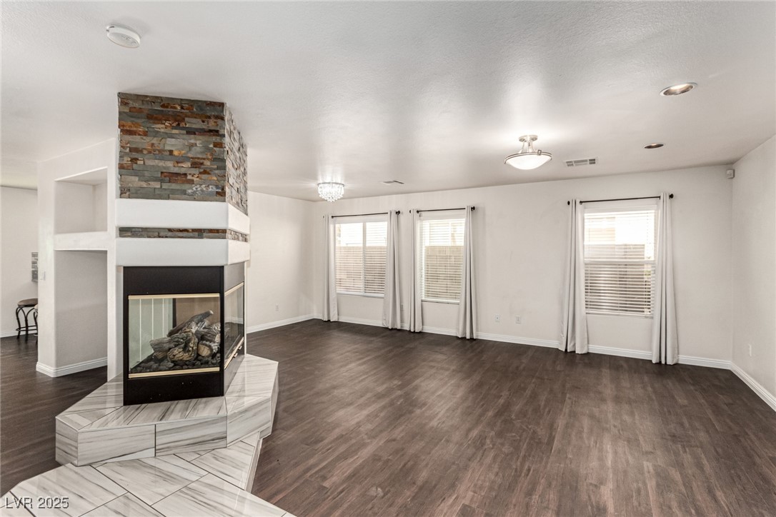 10103 Flagstaff Butte Avenue Property Photo 4