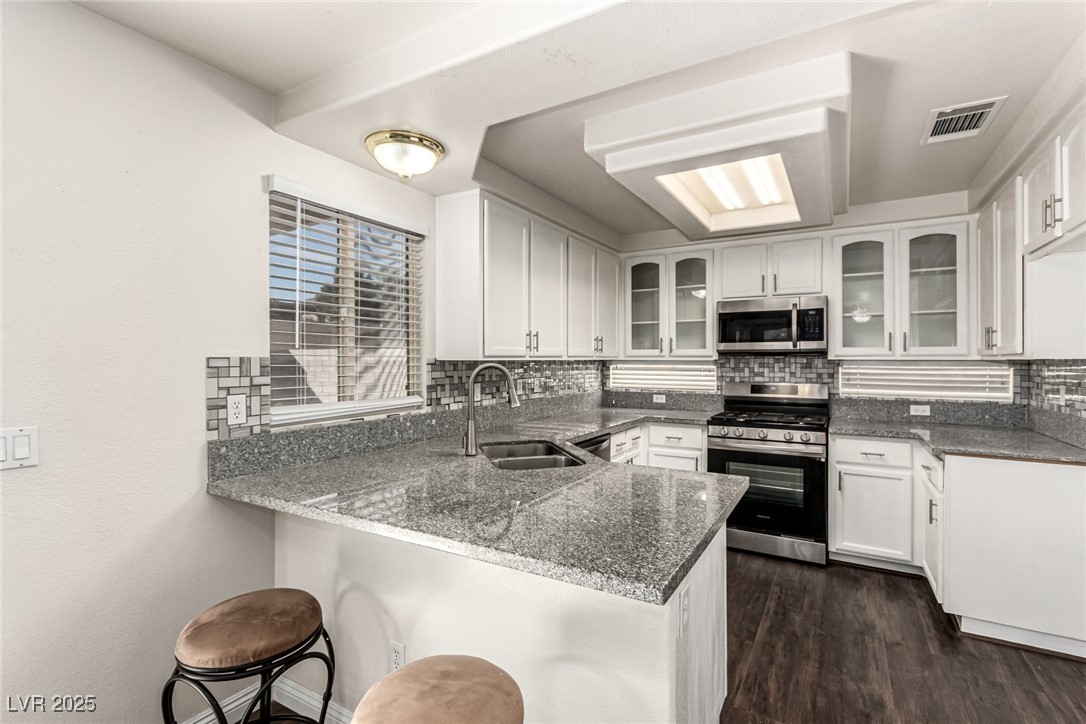 10103 Flagstaff Butte Avenue Property Photo 6