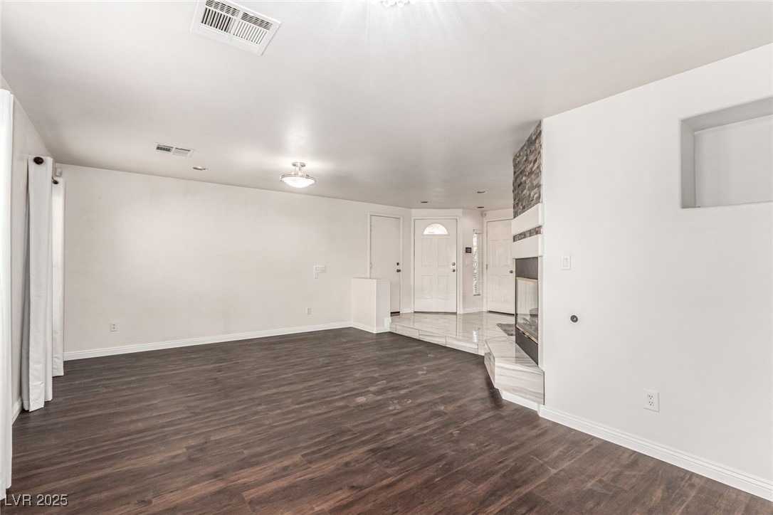 10103 Flagstaff Butte Avenue Property Photo 11