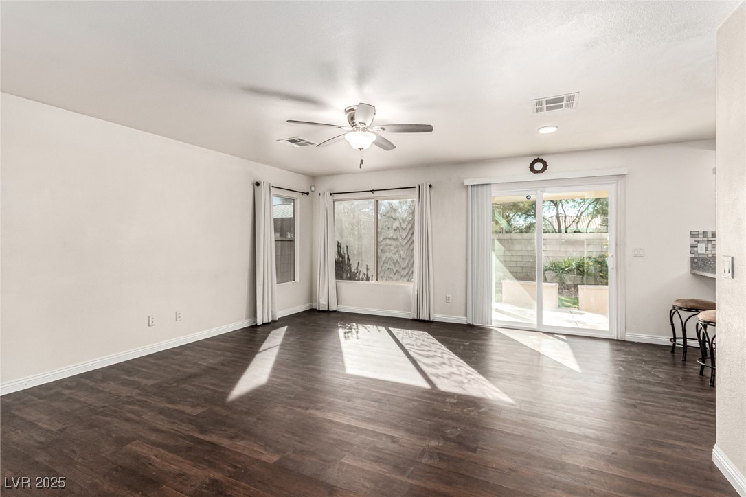 10103 Flagstaff Butte Avenue Property Photo 12