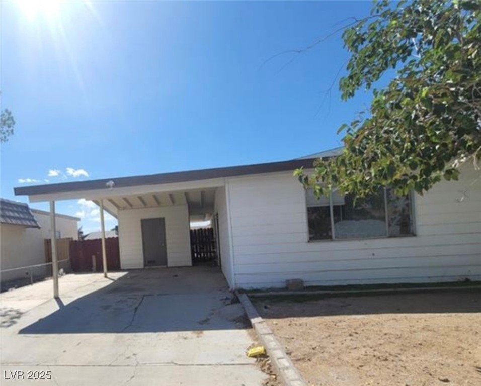 4555 Payson Avenue Property Photo 1