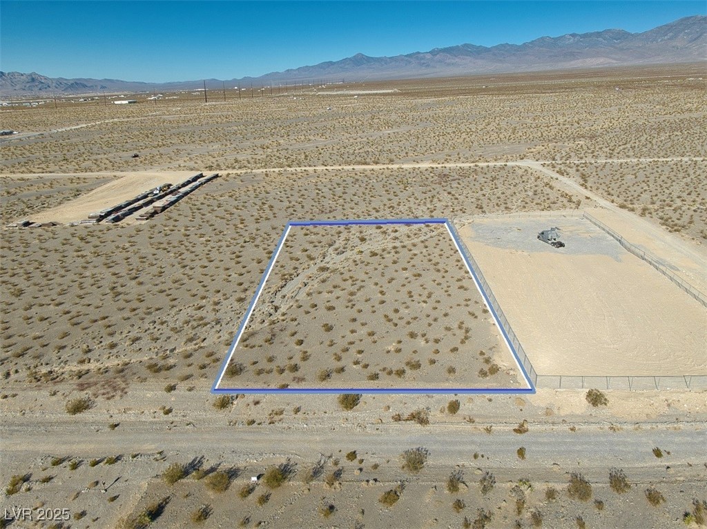 3200 East Tortoise Hill Lane Property Photo 8