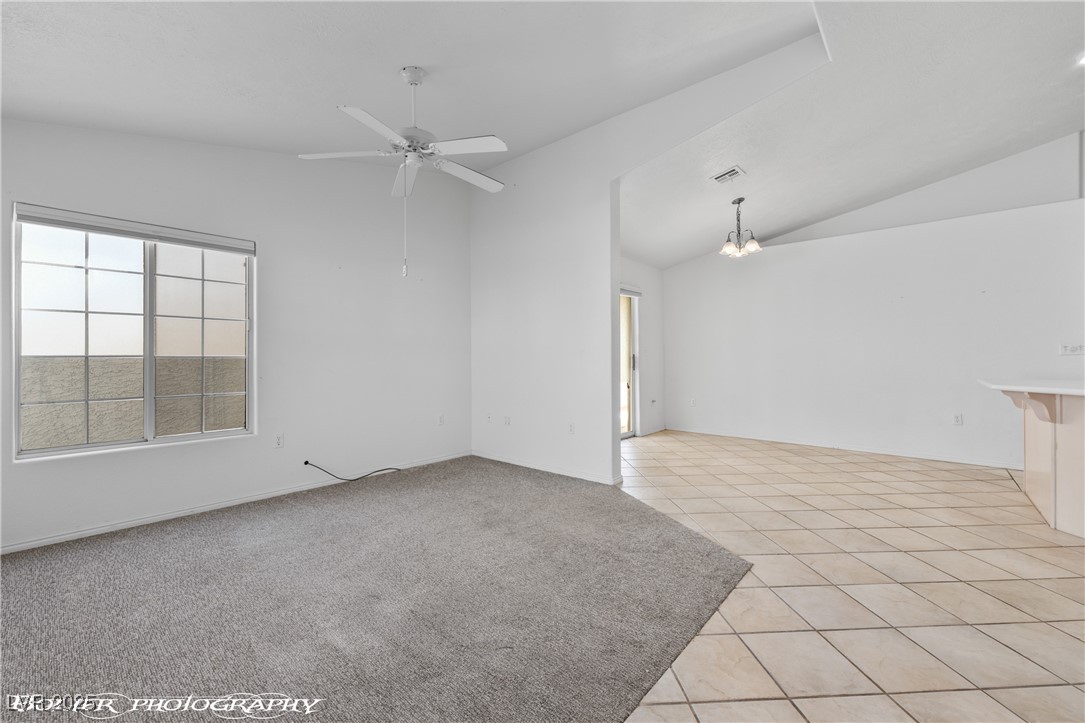 726 Mesa Springs Drive Property Photo 13