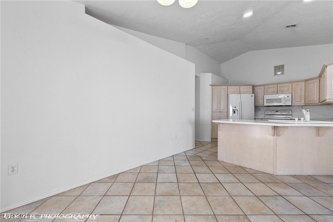 726 Mesa Springs Drive Property Photo 21