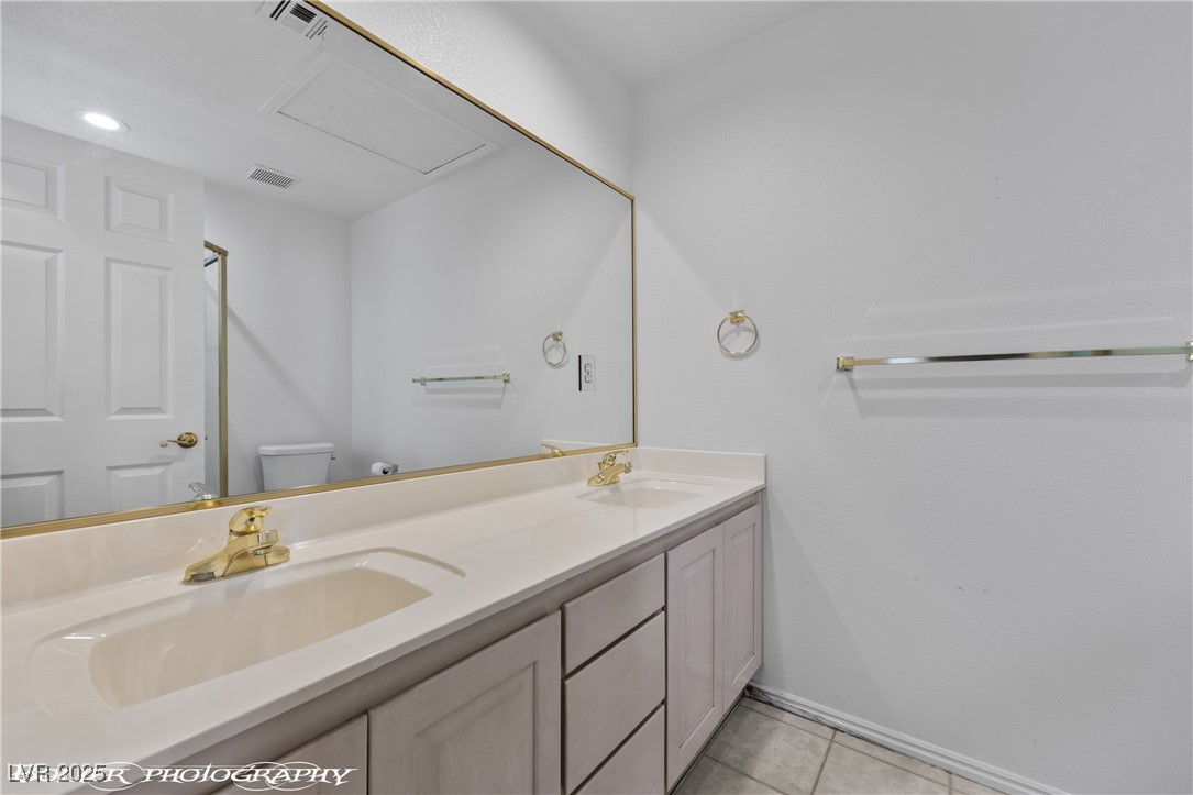 726 Mesa Springs Drive Property Photo 30