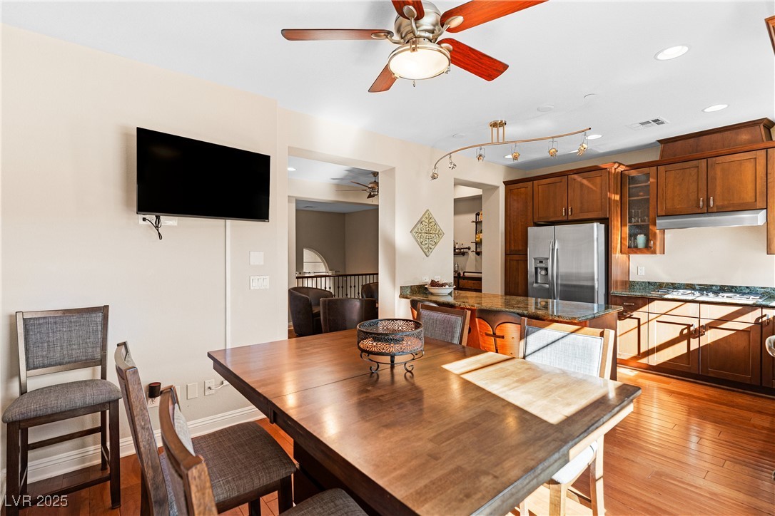 8 Via Vita Bella Property Photo 5