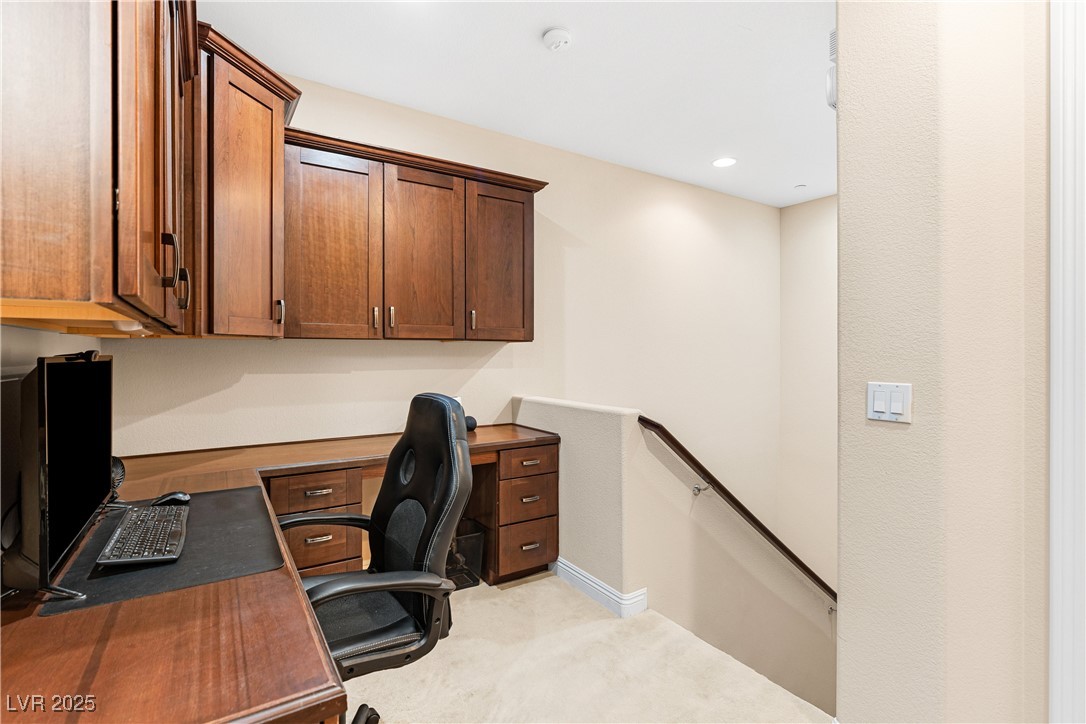 8 Via Vita Bella Property Photo 33