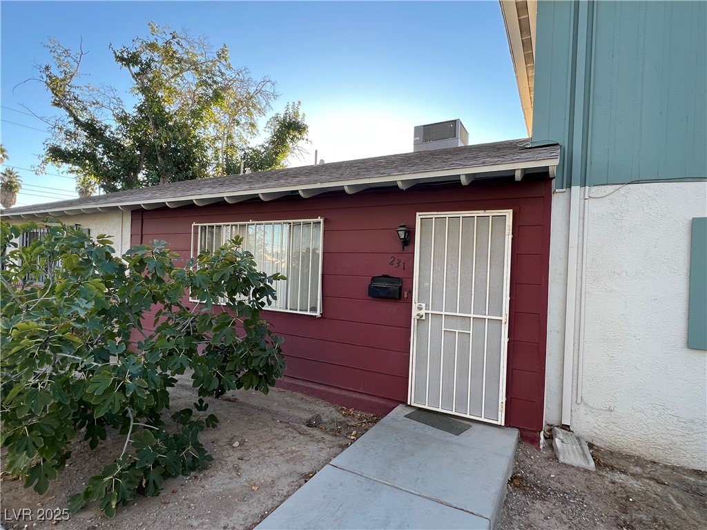 231 Greenbriar Townhouse Way Property Photo 1