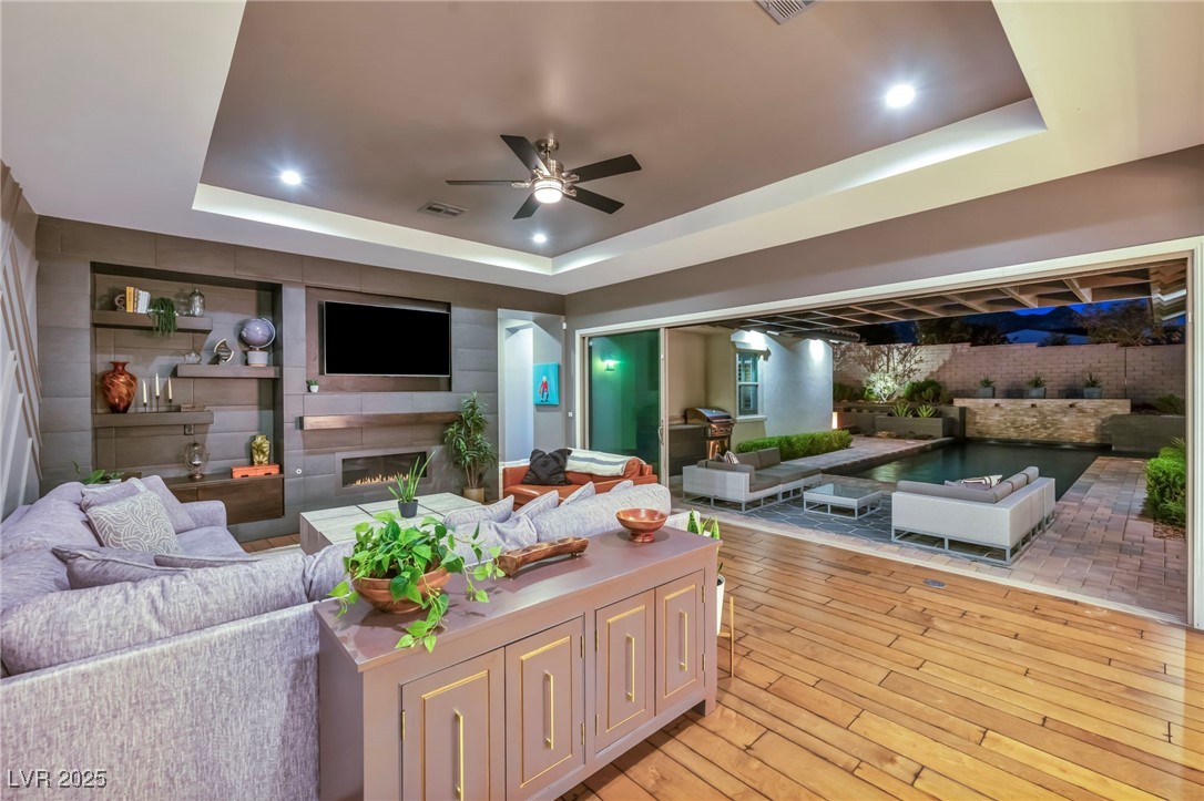 12132 Dorada Coast Avenue Property Photo 1