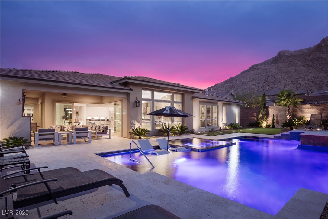 11290 Sandstone Peak Drive Property Photo 1