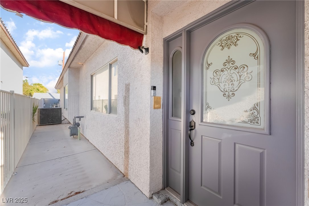 4392 Flagship Court Property Photo 7