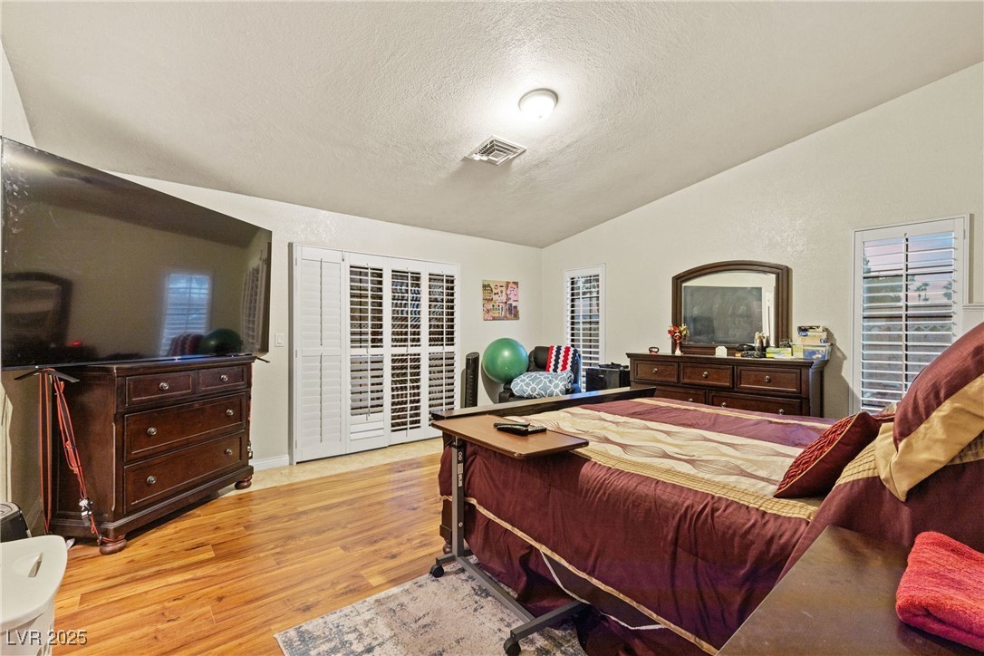7530 Demona Drive Property Photo 25