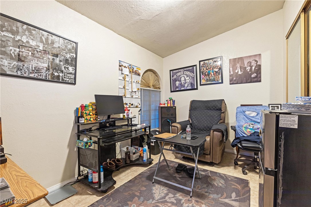 7530 Demona Drive Property Photo 32