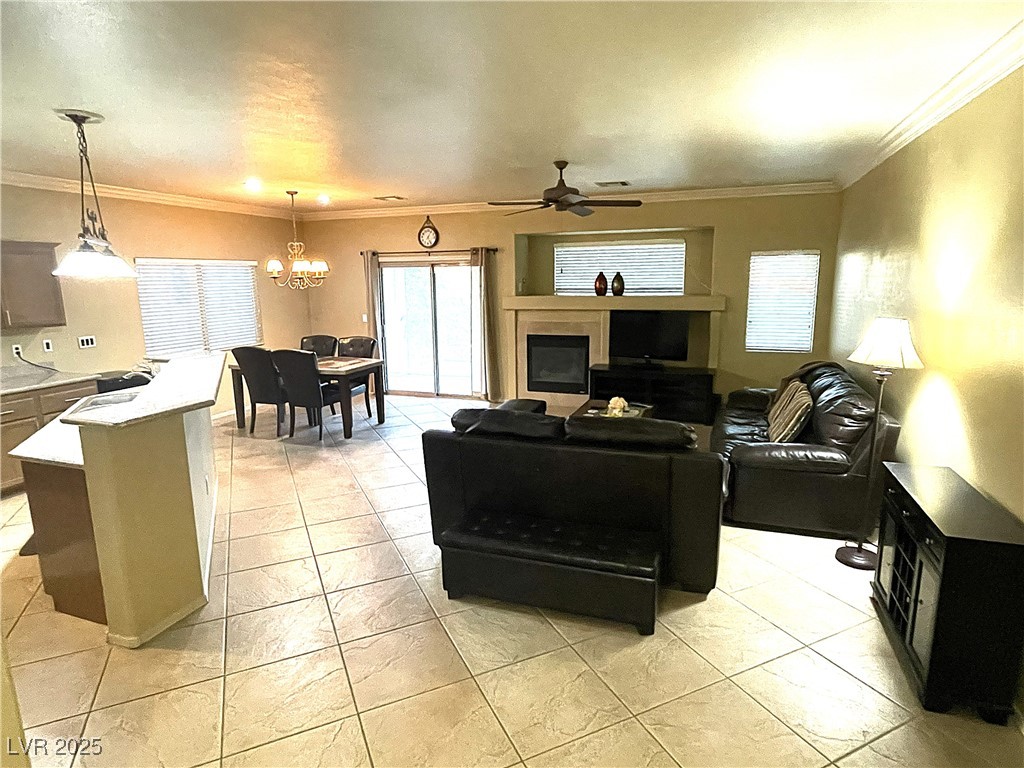 3562 Driving Range Street Property Photo 4