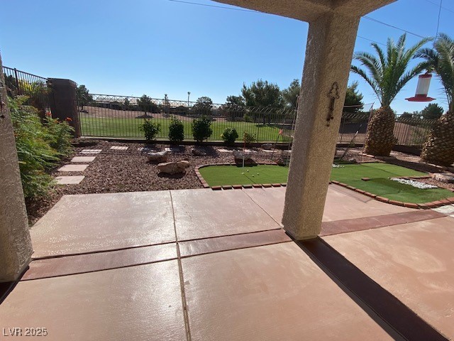 3562 Driving Range Street Property Photo 25