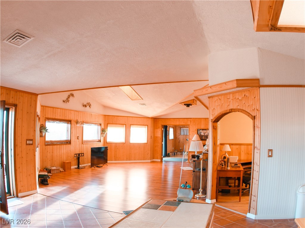 5203 Blue Desert Trail Property Photo 11