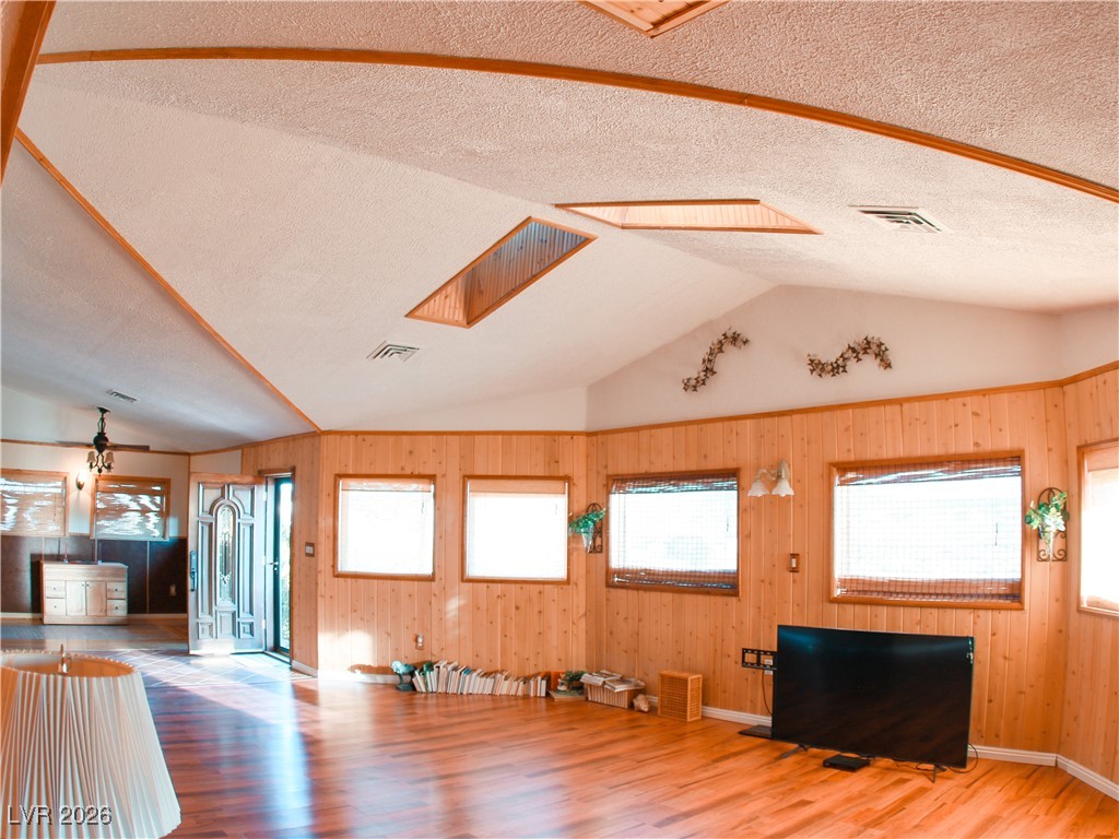5203 Blue Desert Trail Property Photo 13