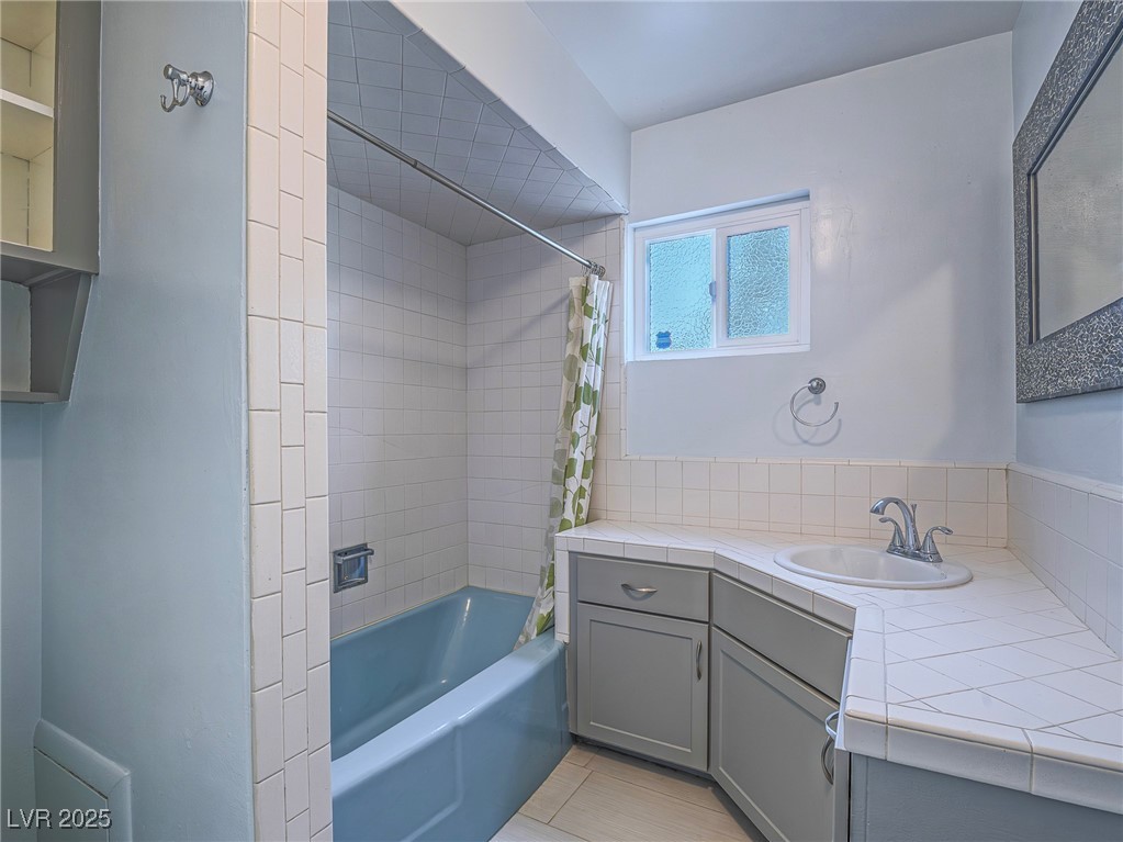 1716 Chapman Drive Property Photo 33