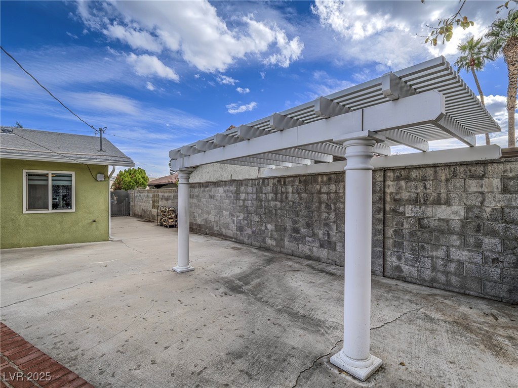 1716 Chapman Drive Property Photo 36