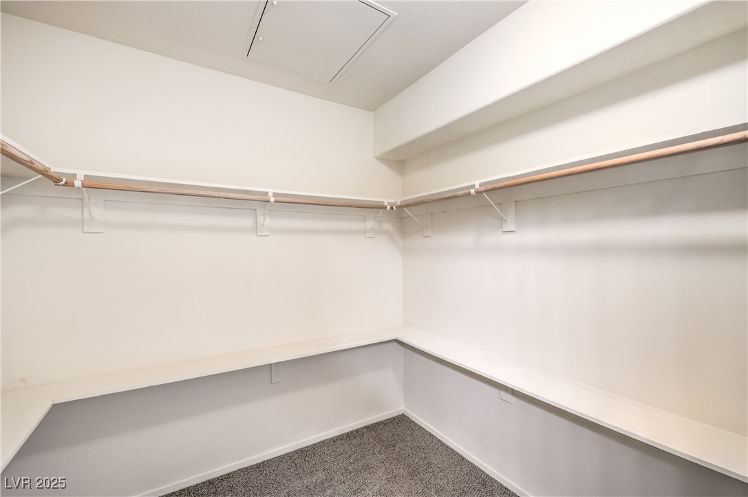 9901 Trailwood Drive 1048 Property Photo 11