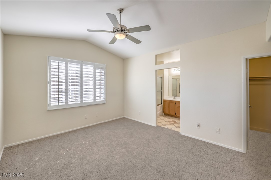9901 Trailwood Drive 1048 Property Photo 12