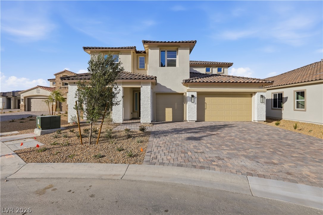 1626 Strada Gracia Property Photo 1