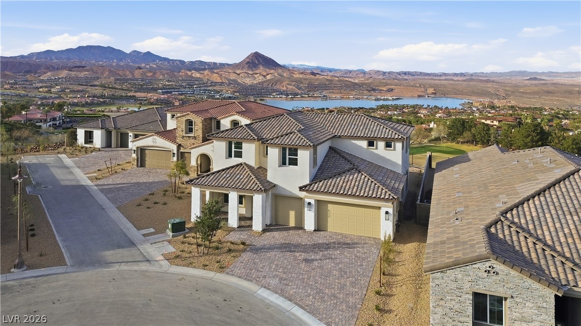 1626 Strada Gracia Property Photo 3