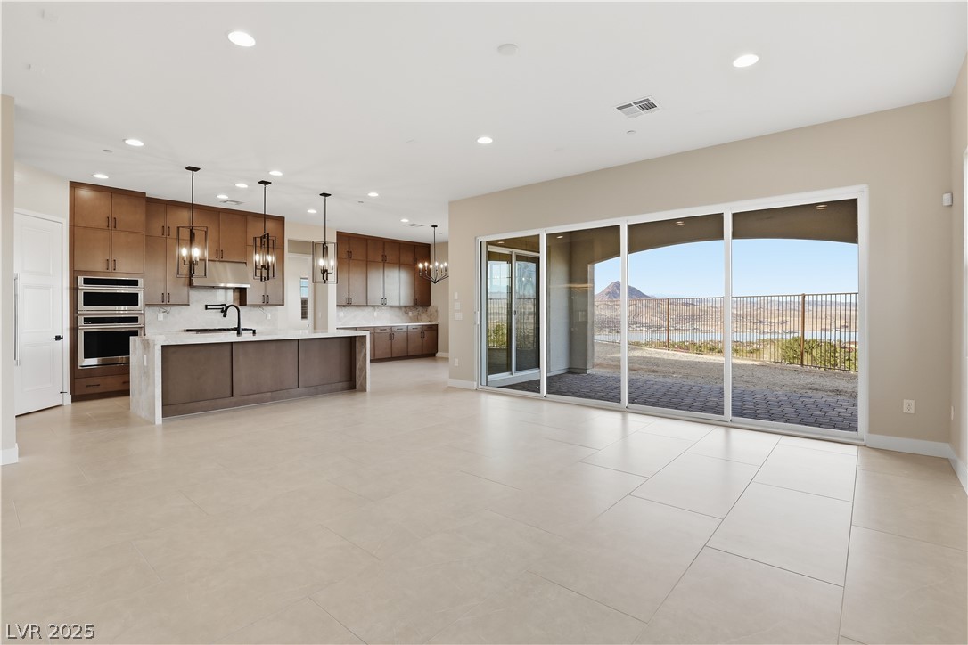 1634 Strada Gracia Property Photo 18