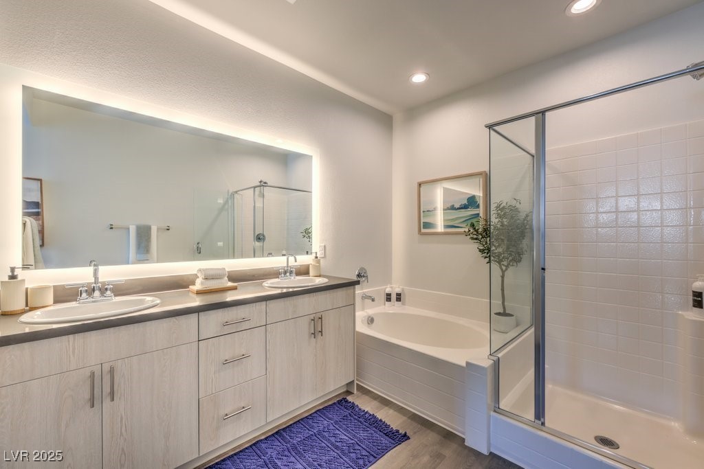 9446 Venus Point Court Property Photo 13