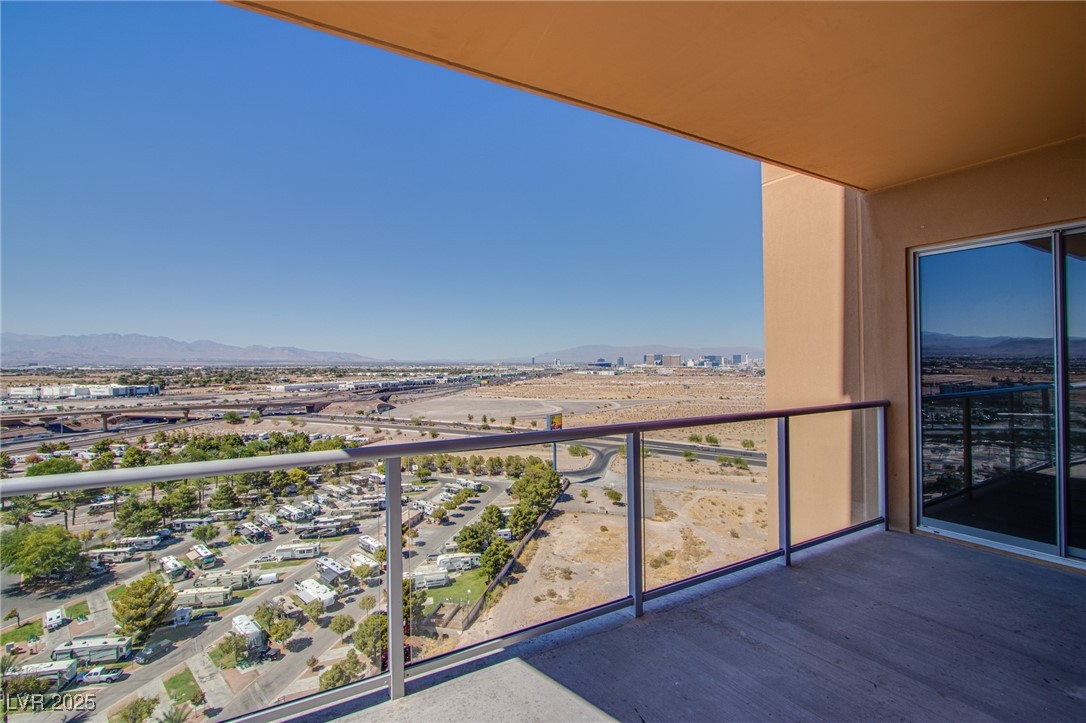 8255 Las Vegas Boulevard 1702 Property Photo 6