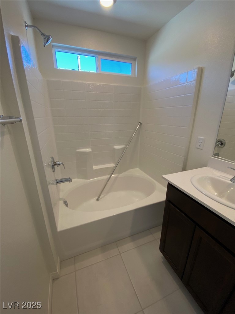4740 Parkarbor Avenue Property Photo 18