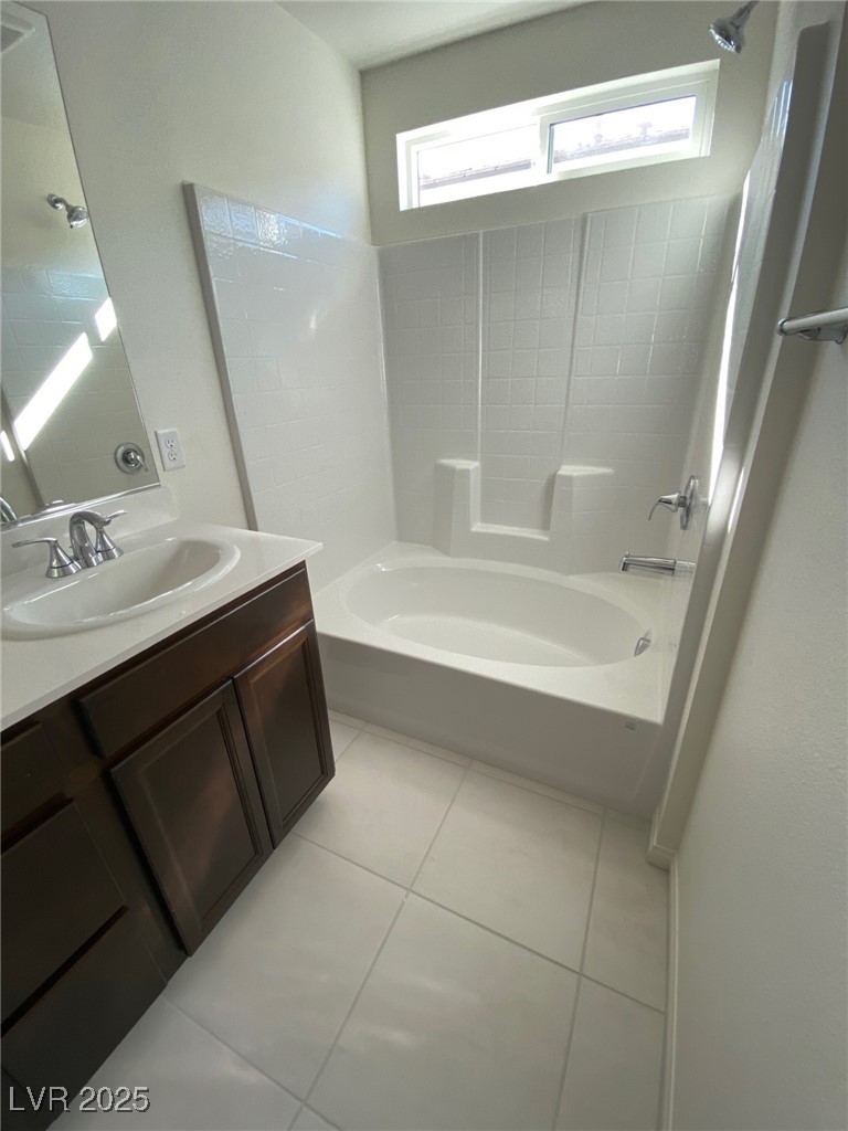 4756 Parkarbor Avenue Property Photo 16