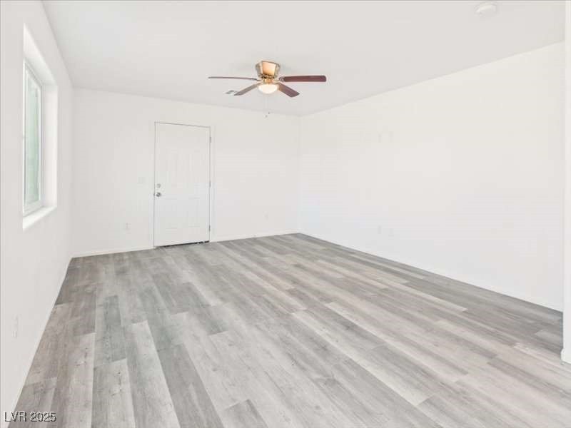1881 Big Horn Street Property Photo 6