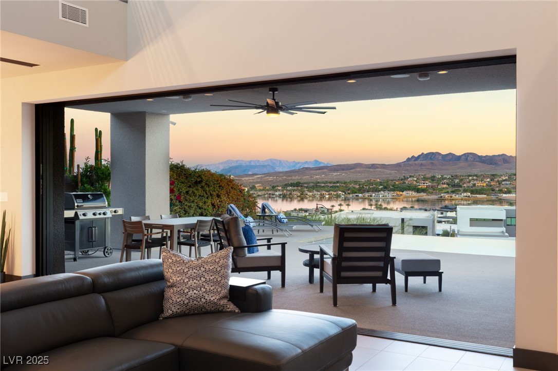 20 Highland Cove Lane Property Photo 13