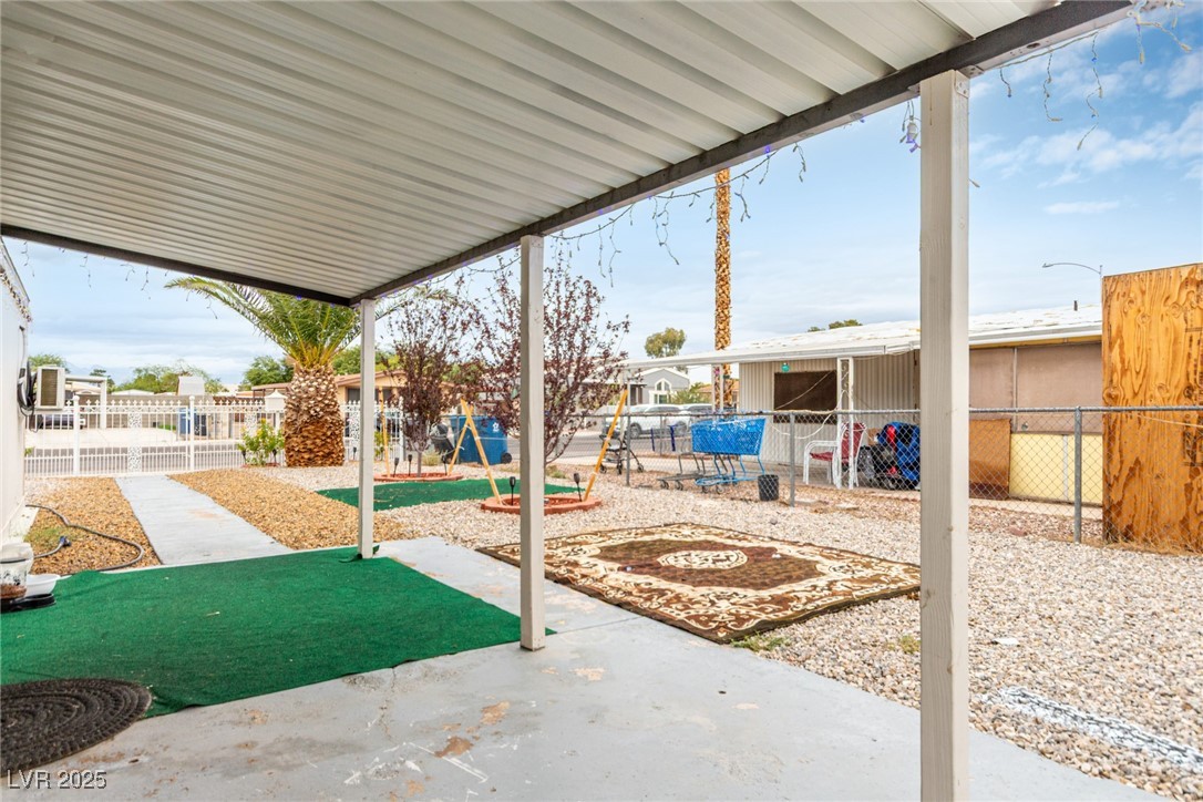 3426 Cactus Springs Drive Property Photo 9