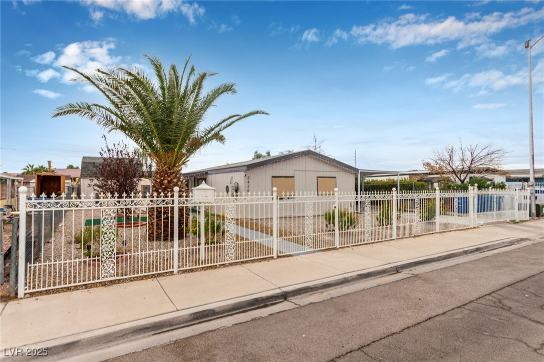 3426 Cactus Springs Drive Property Photo 39
