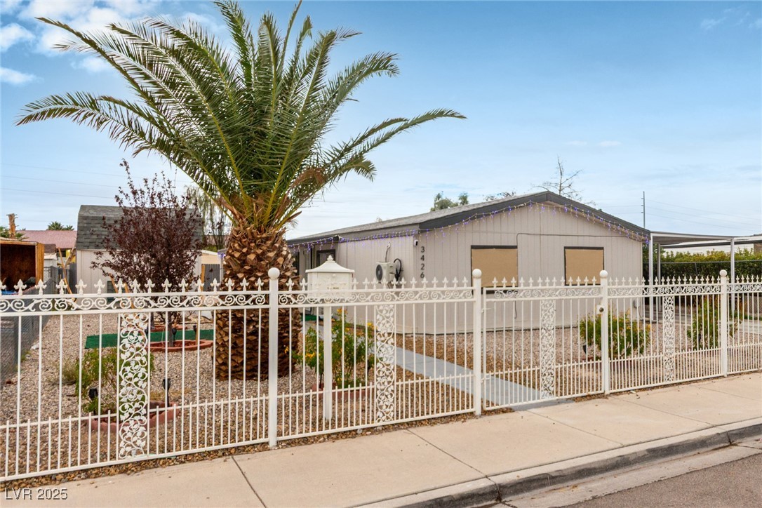 3426 Cactus Springs Drive Property Photo 40