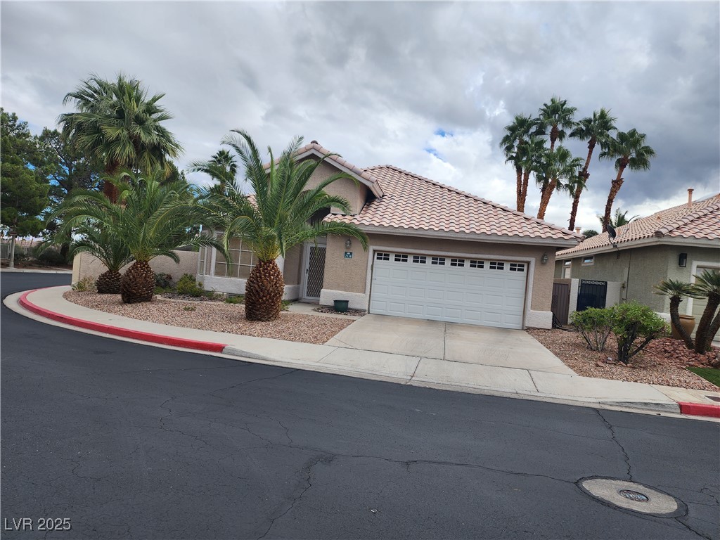 2138 Eaglepath Circle Property Photo 1