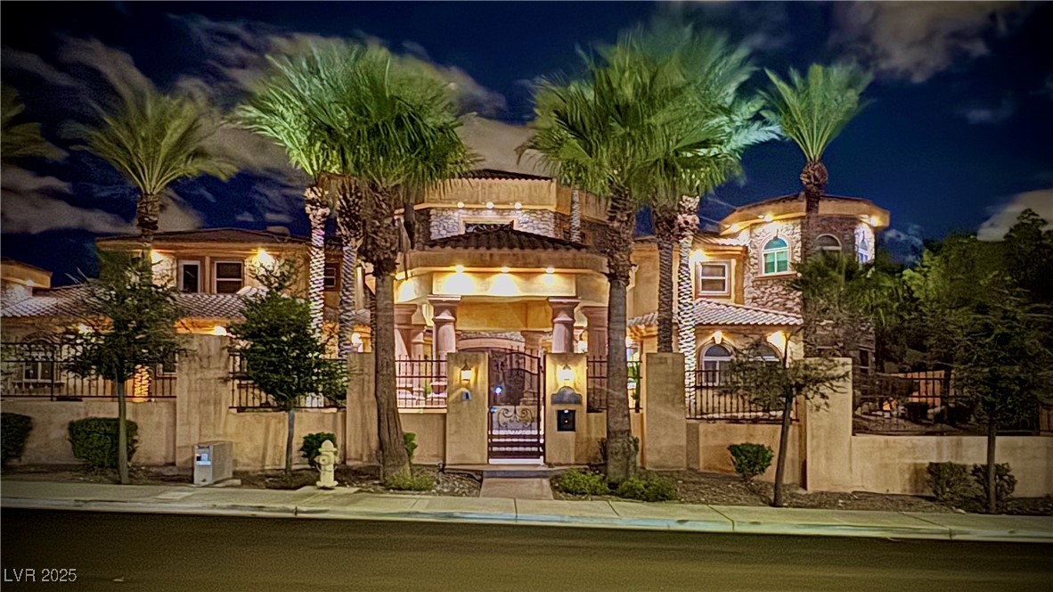 8280 Via Olivero Avenue