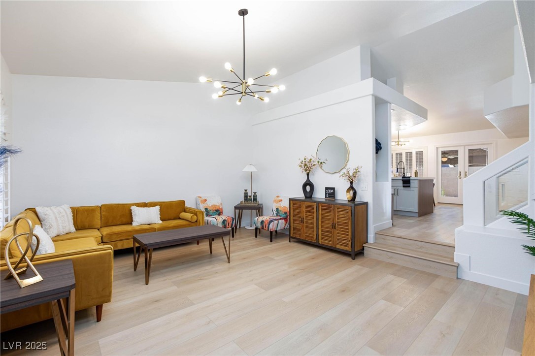 9762 Silver Dusk Court Property Photo 10