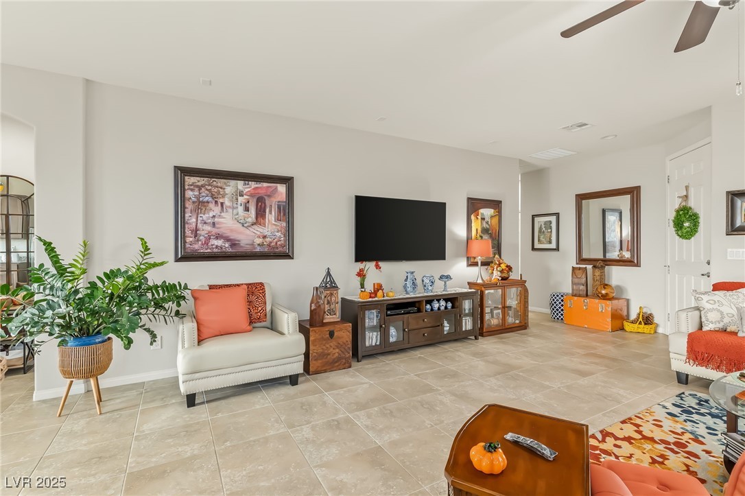 2061 Alki Beach Avenue Property Photo 8