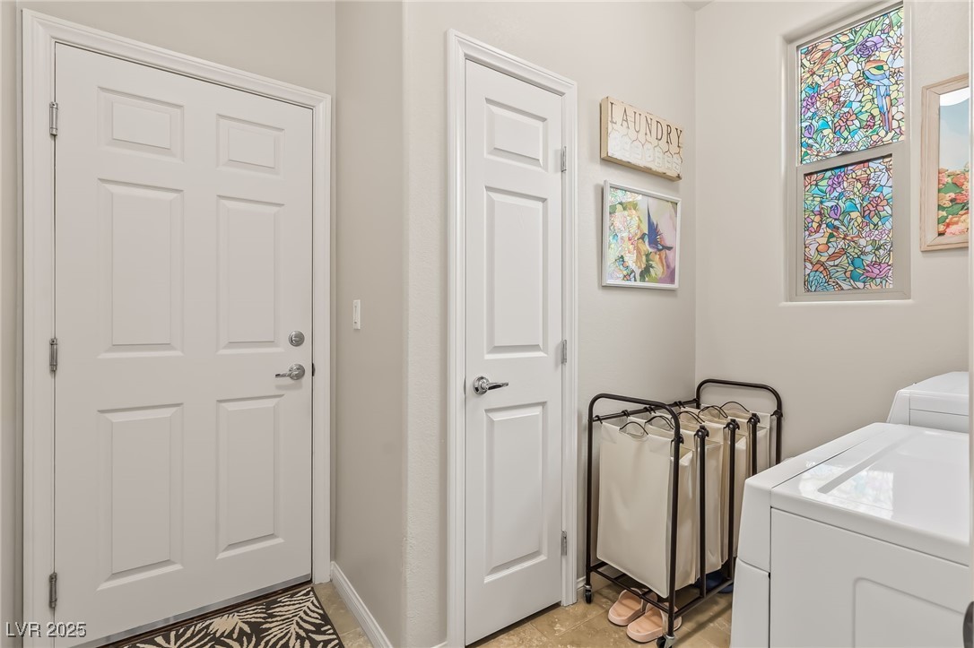 2061 Alki Beach Avenue Property Photo 39
