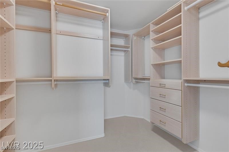 2735946 Property Photo 19