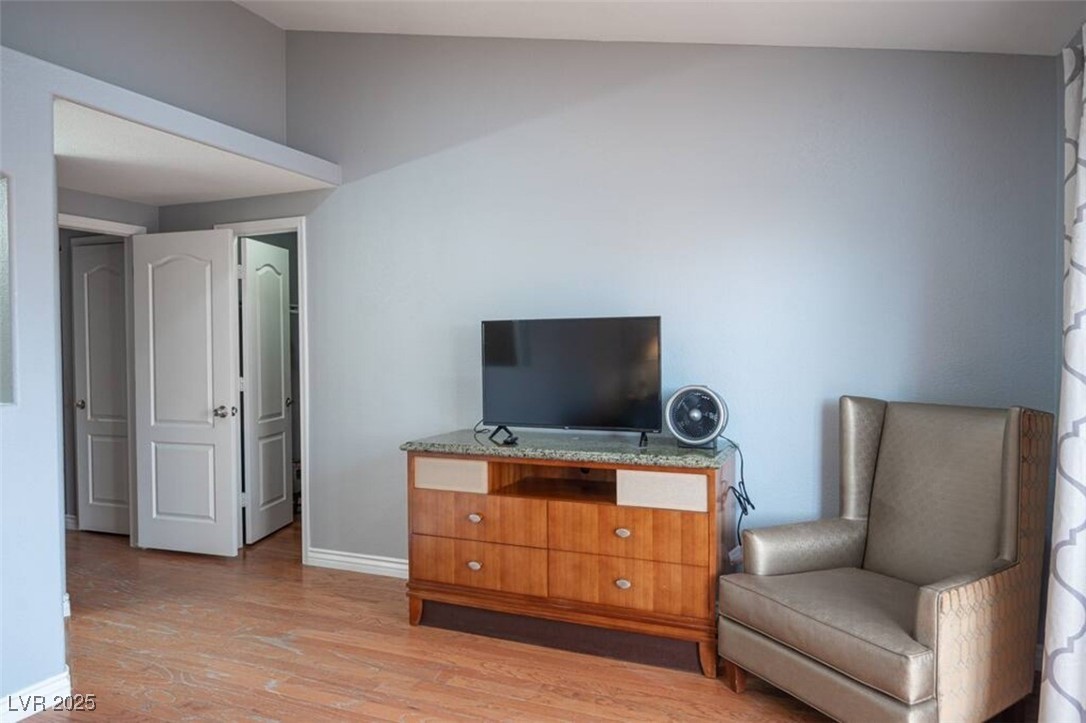 2736501 Property Photo 11