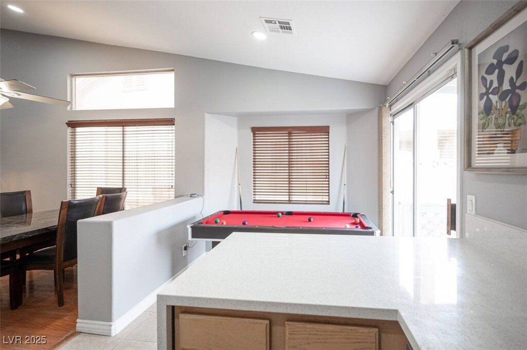 2736501 Property Photo 12