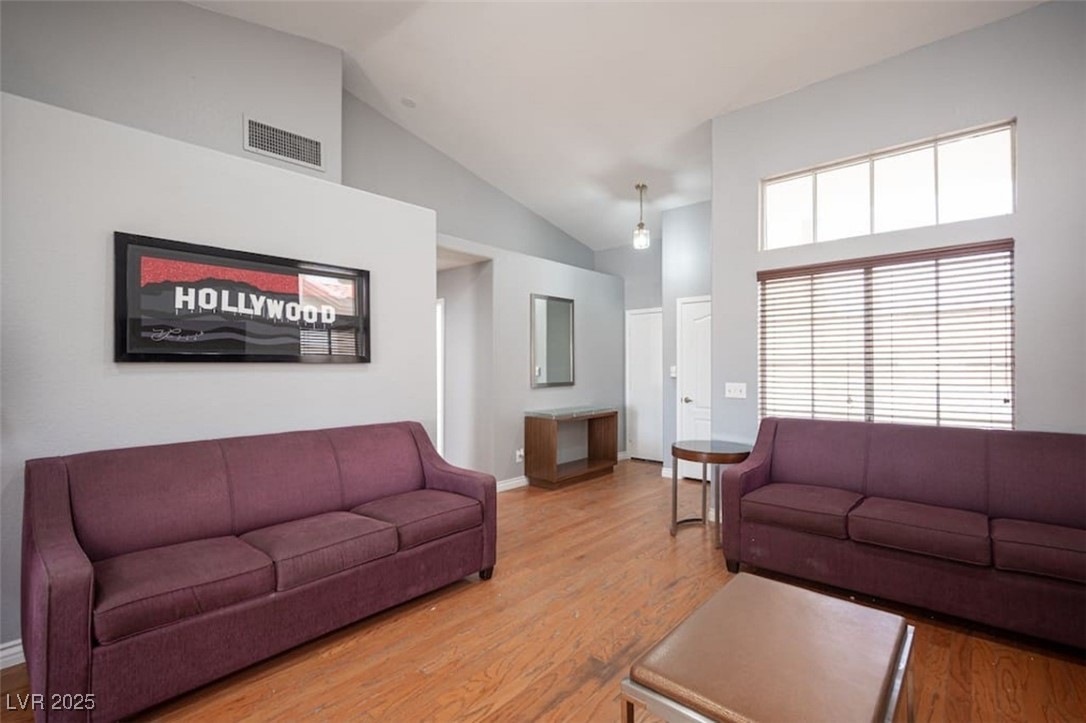 2736501 Property Photo 18