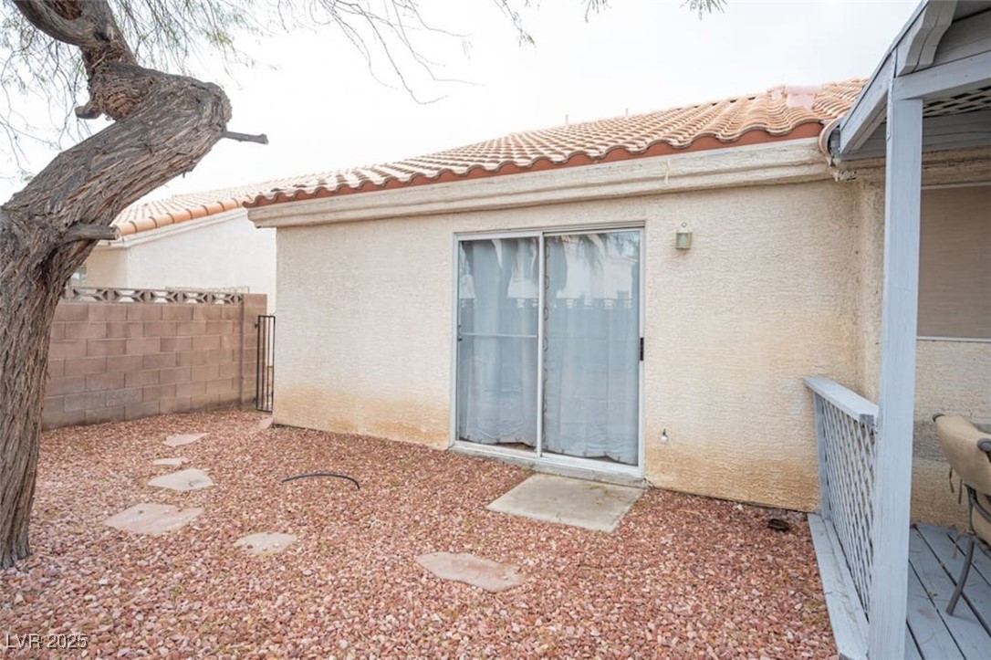 2736501 Property Photo 22